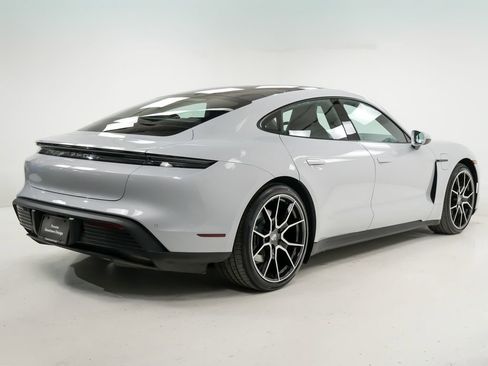 Certified 2025 Porsche Taycan AWD/4WD image 10