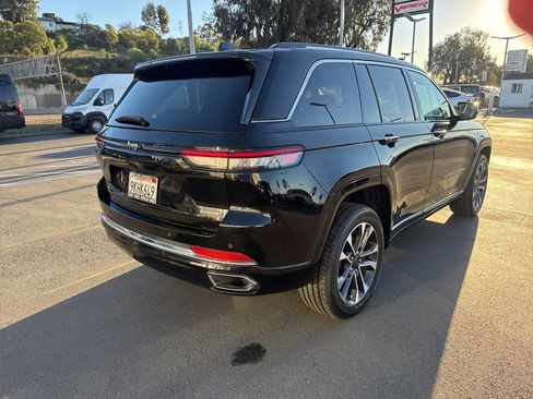 Used 2022 Jeep Grand Cherokee Overland image 9