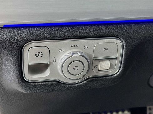 Used 2023 Mercedes-Benz GLE 53 AMG 4MATIC image 11