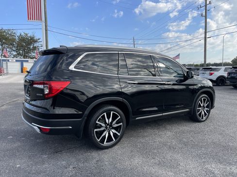 Used 2020 Honda Pilot Touring image 2