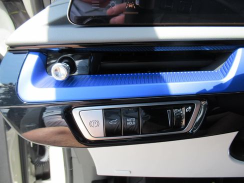 New 2027 Cadillac Optiq Luxury RWD image 22