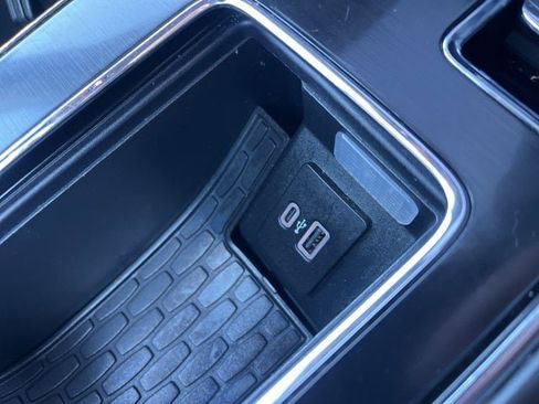 Used 2022 Lincoln Aviator Reserve w/ Elements Package Plus image 33