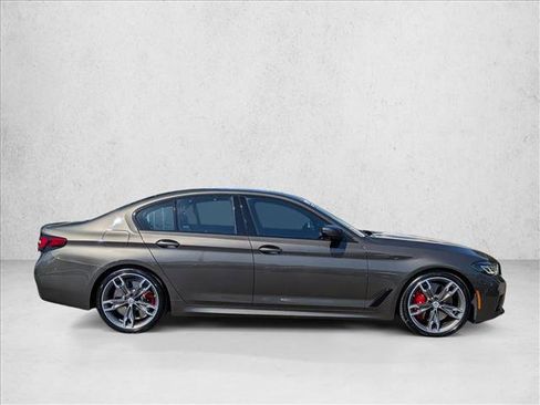 Certified 2023 BMW M550i xDrive w/ Executive Package AWD/4WD image 4
