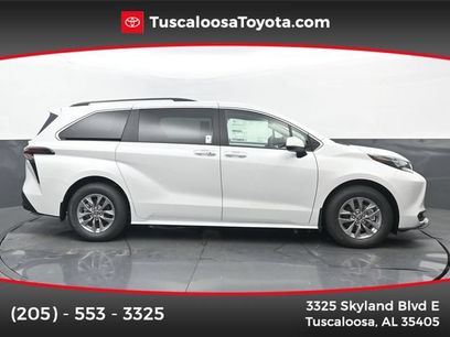 New 2026 Toyota Sienna XLE