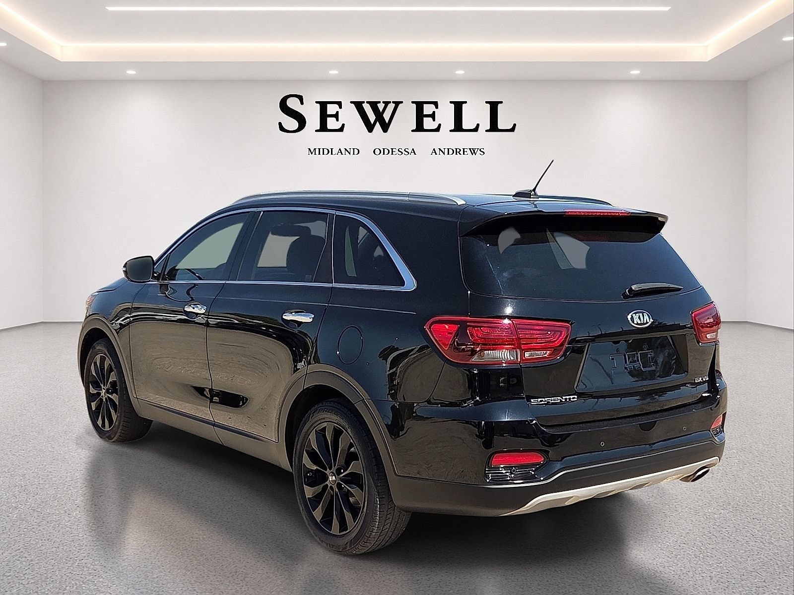 Used 2020 Kia Sorento EX FWD image 3