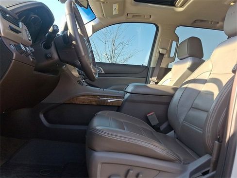 Used 2017 GMC Yukon Denali image 14