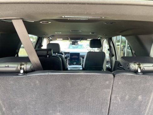 Used 2025 GMC Yukon Denali image 12
