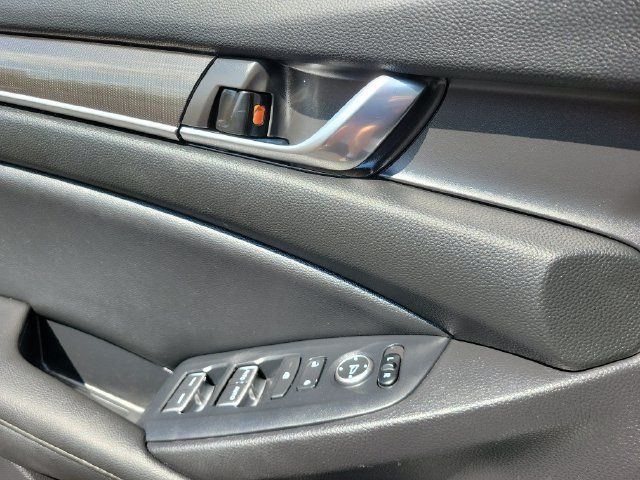 Used 2022 Honda Accord Sport image 15