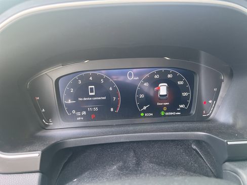 Used 2025 Honda Pilot Black Edition image 23