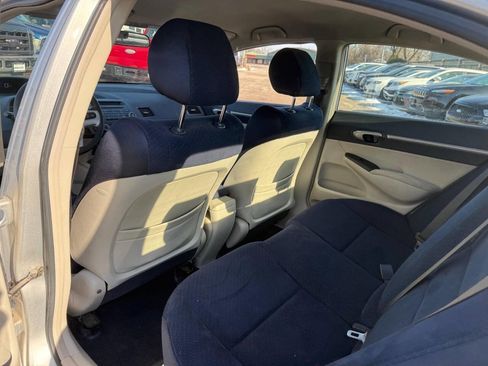Used 2006 Honda Civic Hybrid Sedan image 16