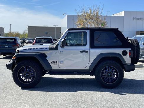 Used 2021 Jeep Wrangler Sport S AWD/4WD image 25