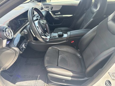 Used 2021 Mercedes-Benz CLA 250 image 20