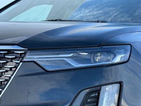 New 2025 Cadillac XT6 Luxury image 40