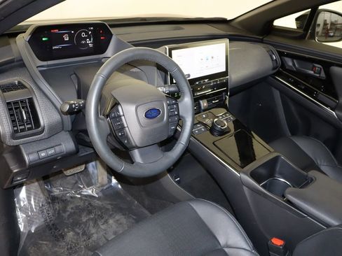 Used 2023 Subaru Solterra AWD image 24