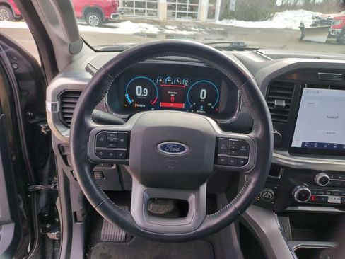 Used 2022 Ford F150 Lariat image 11