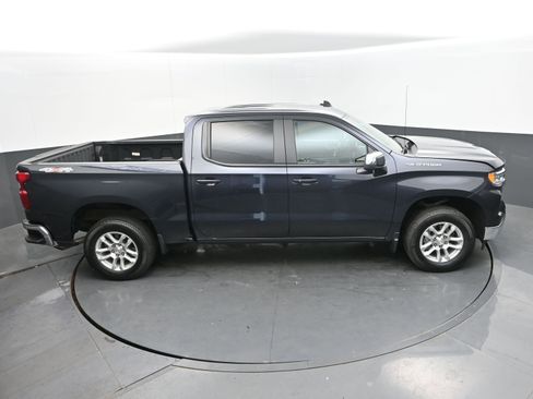 Used 2024 Chevrolet Silverado 1500 LT image 34