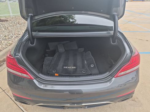 Used 2019 Genesis G70 3.3T Advanced AWD/4WD image 26