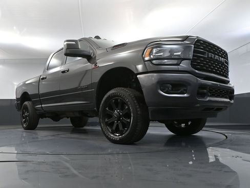 Used 2024 RAM 2500 Big Horn w/ Night Edition image 57