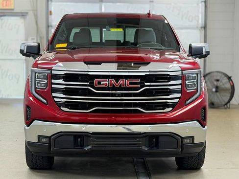Used 2022 GMC Sierra 1500 SLT w/ SLT Premium Plus Package AWD/4WD image 2