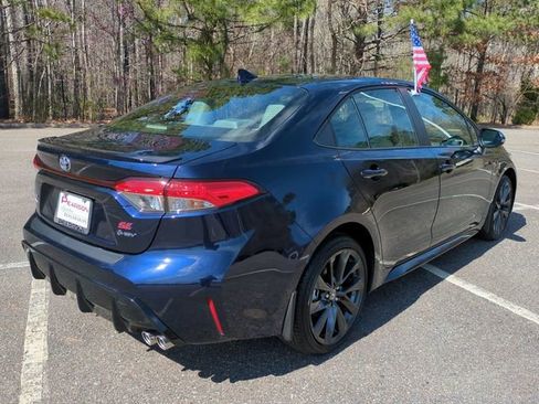 Used 2026 Toyota Corolla SE image 4