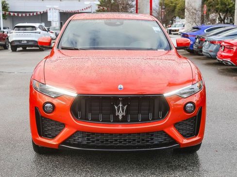 Used 2023 Maserati Levante F Tributo image 2