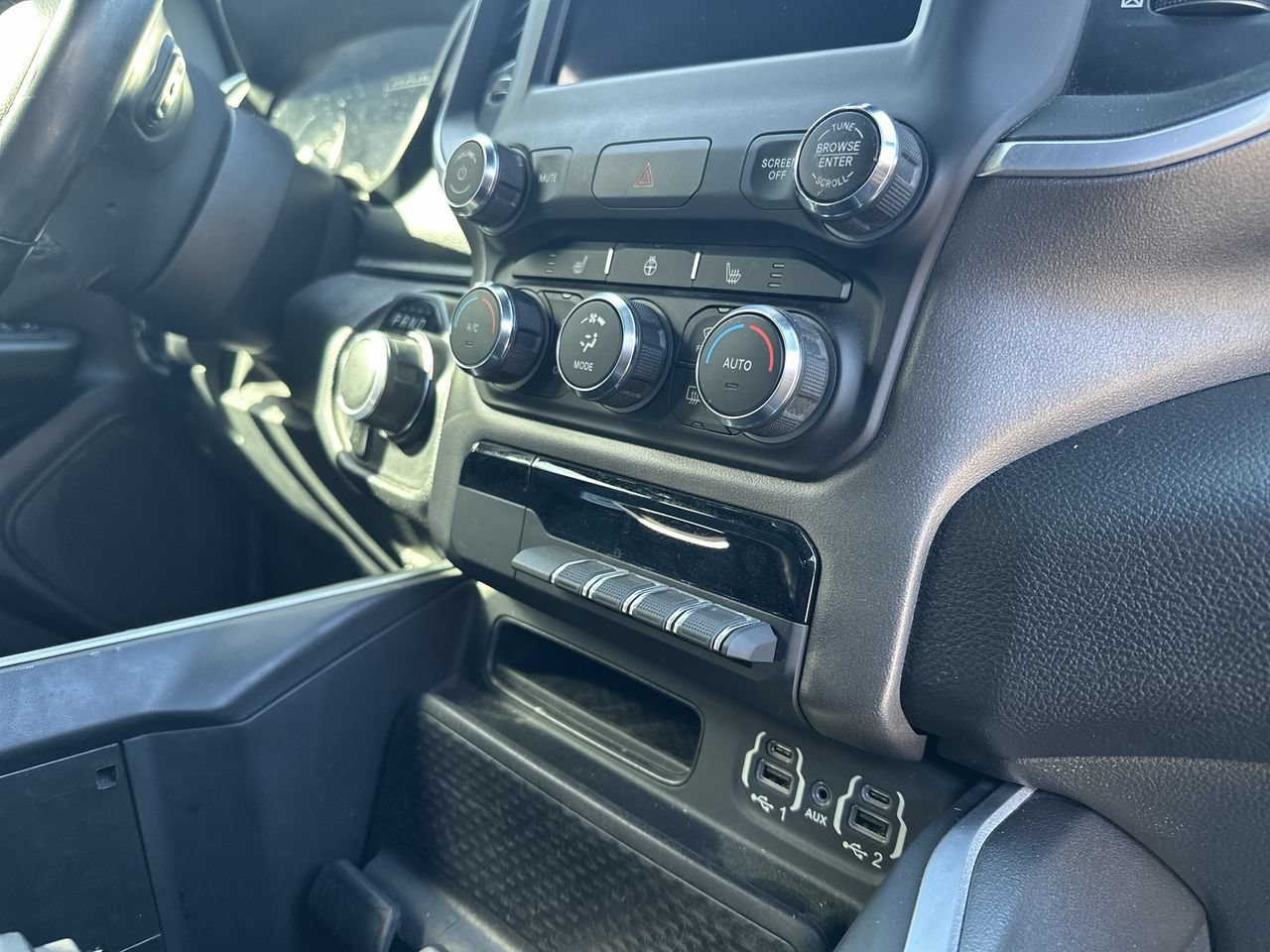 Used 2021 RAM 1500 Big Horn AWD/4WD image 15