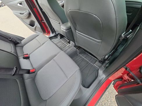 Used 2024 Buick Encore GX Preferred AWD/4WD image 28