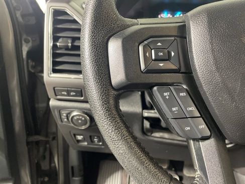Used 2015 Ford F150 XLT w/ Equipment Group 302A Luxury AWD/4WD image 13