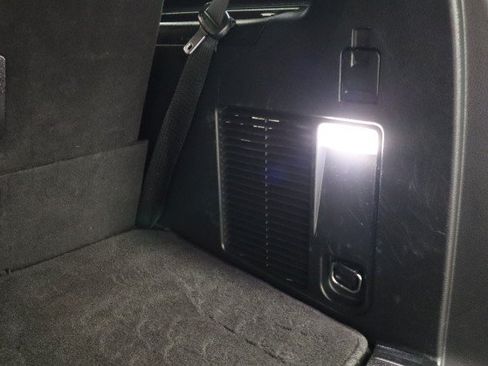 Used 2020 Ford Expedition Limited w/ Equipment Group 303A AWD/4WD image 30