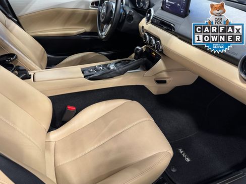 Used 2024 MAZDA MX-5 Miata Grand Touring RWD image 42