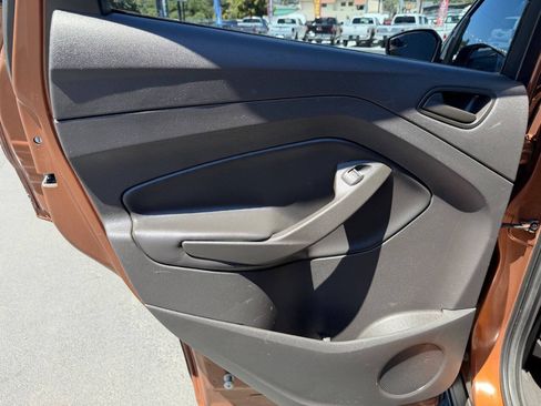 Used 2017 Ford Escape S FWD image 17