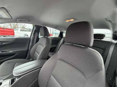 Used 2024 Chevrolet Malibu LT w/ Sport Edition image 20