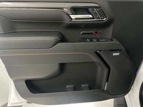 Used 2025 GMC Sierra 1500 AT4 w/ AT4 Premium Package image 20