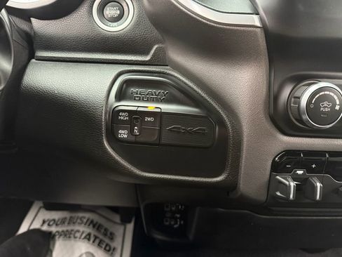 Used 2021 RAM 2500 Big Horn image 28