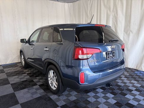 Used 2014 Kia Sorento LX AWD/4WD image 5