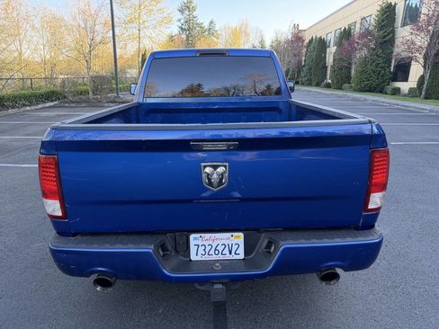 Used 2014 RAM 1500 Express RWD image 6