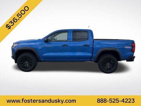 Used 2023 Chevrolet Colorado Trail Boss w/ Safety Package image 2