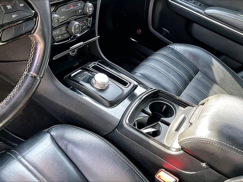 Used 2017 Chrysler 300 S AWD/4WD image 14