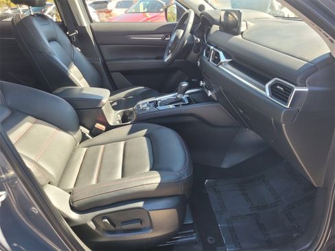 Certified 2025 MAZDA CX-5 Carbon Edition image 17