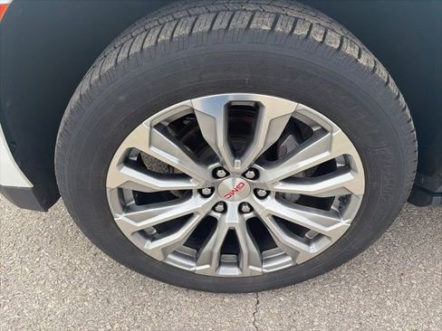 Used 2022 GMC Yukon Denali AWD/4WD image 10