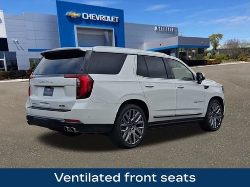 Used 2025 GMC Yukon Denali Ultimate AWD/4WD image 26