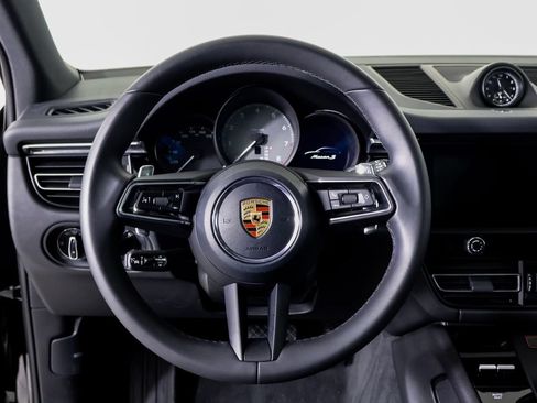 Certified 2025 Porsche Macan S w/ Premium Package Plus AWD/4WD image 7