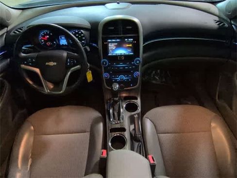 Used 2014 Chevrolet Malibu LT image 15
