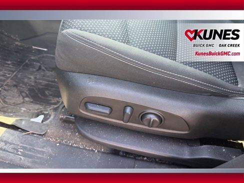 Used 2022 GMC Terrain SLE w/ Driver Convenience Package AWD/4WD image 13