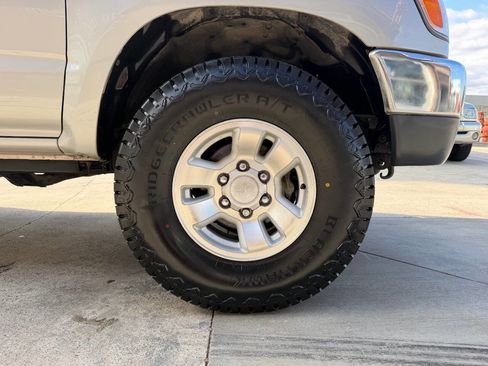 Used 1998 Toyota 4Runner SR5 RWD image 20