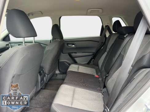 Used 2025 Nissan Rogue SV AWD/4WD image 13