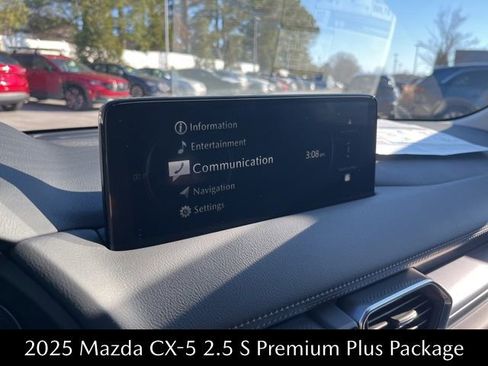 New 2025 MAZDA CX-5 AWD 2.5 S w/ Premium Plus Pkg image 17