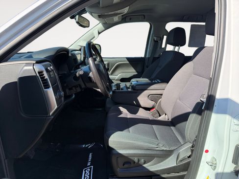 Used 2018 Chevrolet Silverado 1500 LT w/ All Star Edition image 10