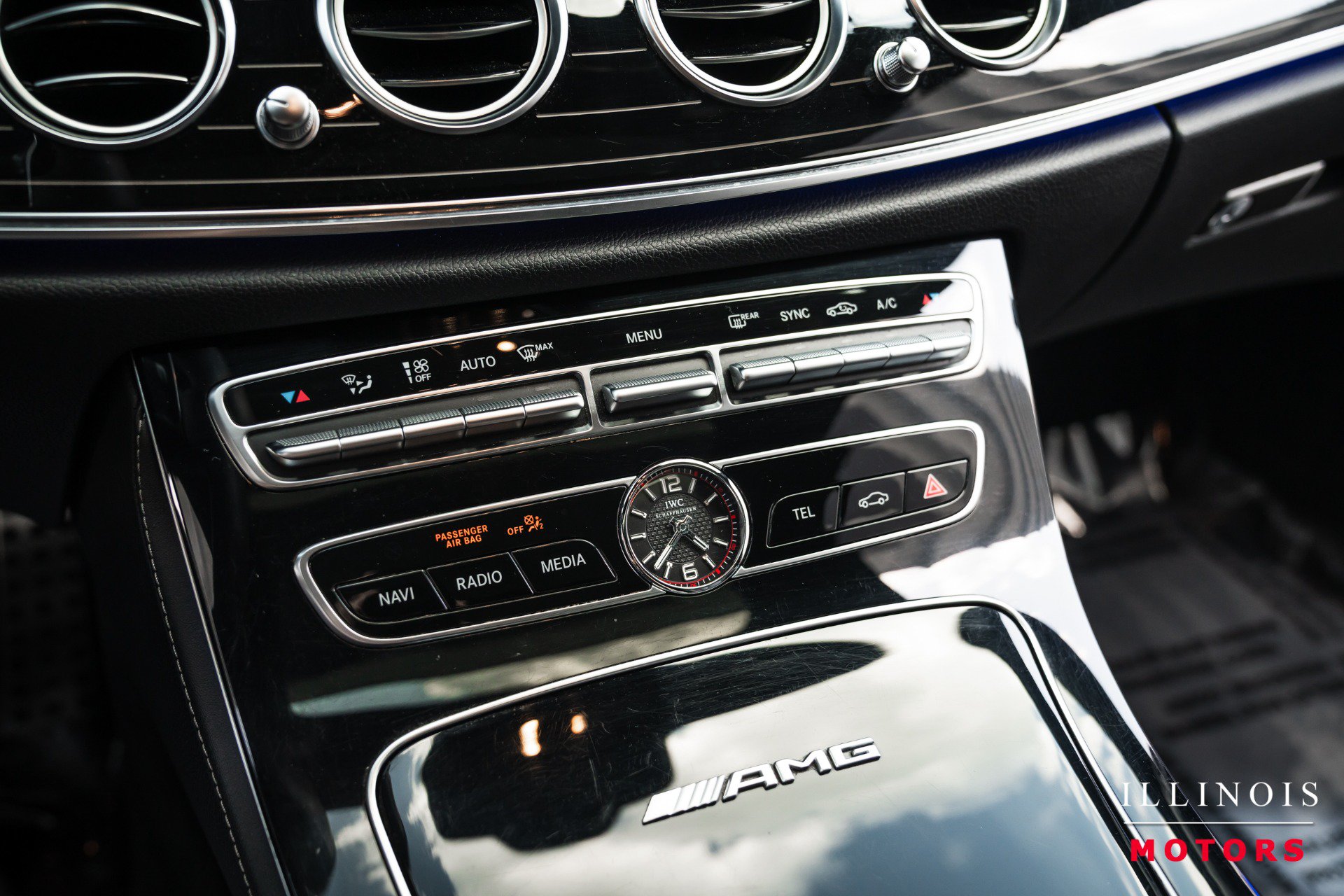 Used 2018 Mercedes-Benz E 63 AMG S image 25