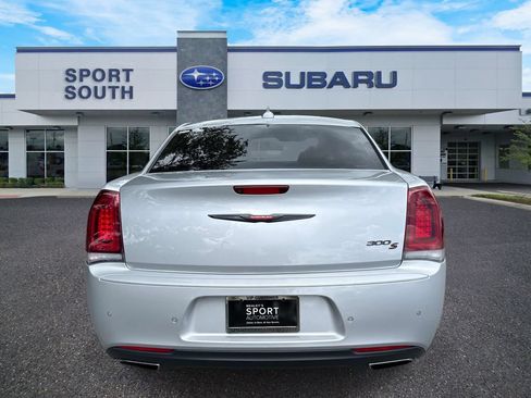 Used 2023 Chrysler 300 S RWD image 4